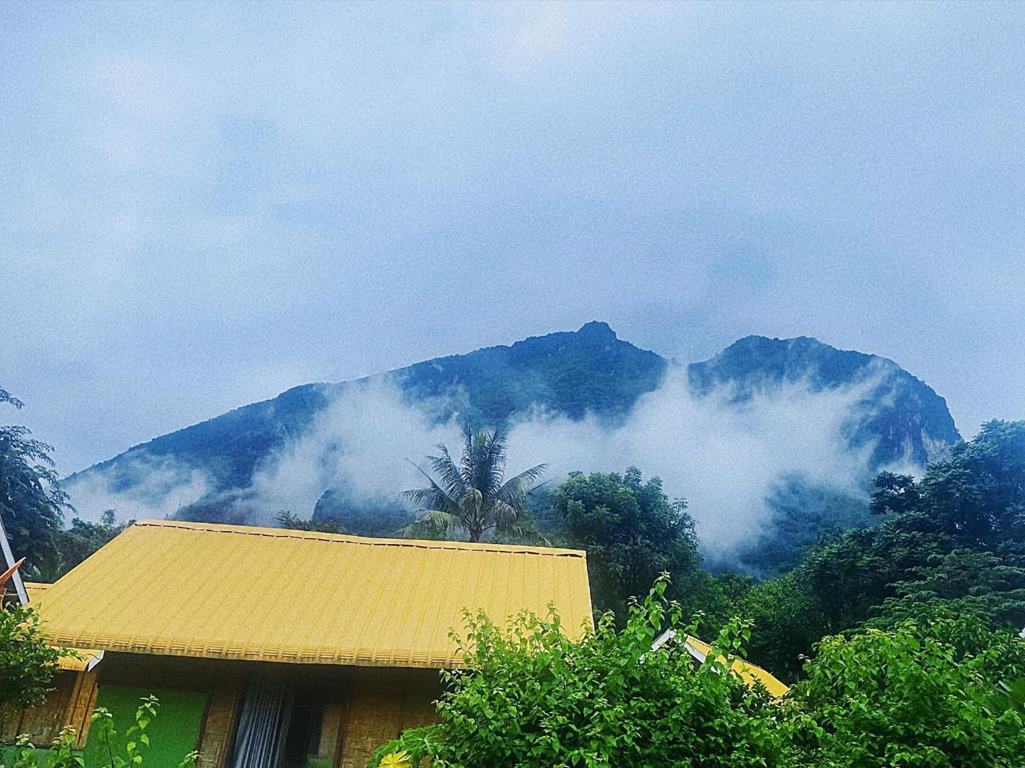 مبيت وإفطار Nong Khiaw Ing Ing Mountain View المظهر الخارجي الصورة