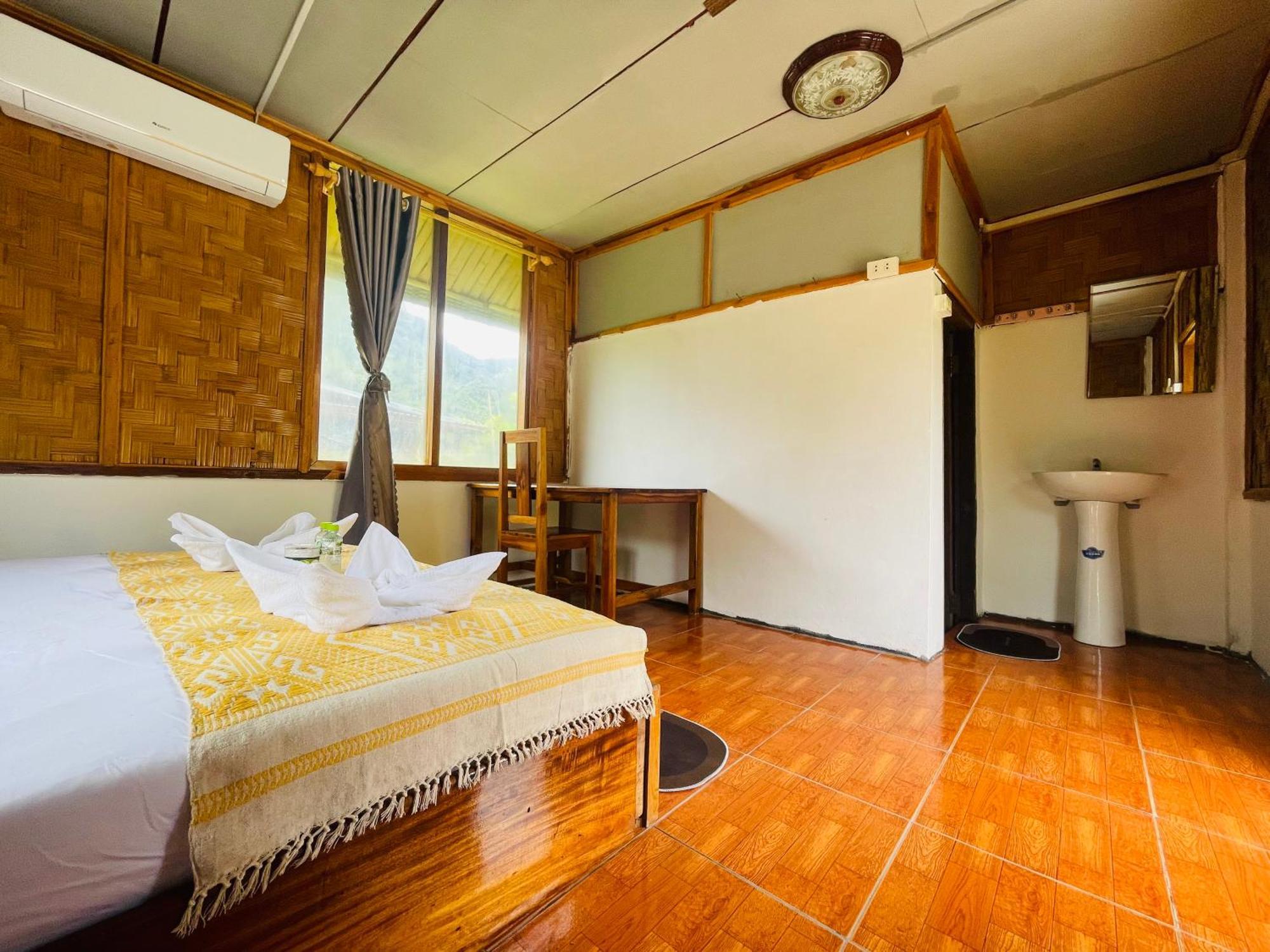 مبيت وإفطار Nong Khiaw Ing Ing Mountain View المظهر الخارجي الصورة