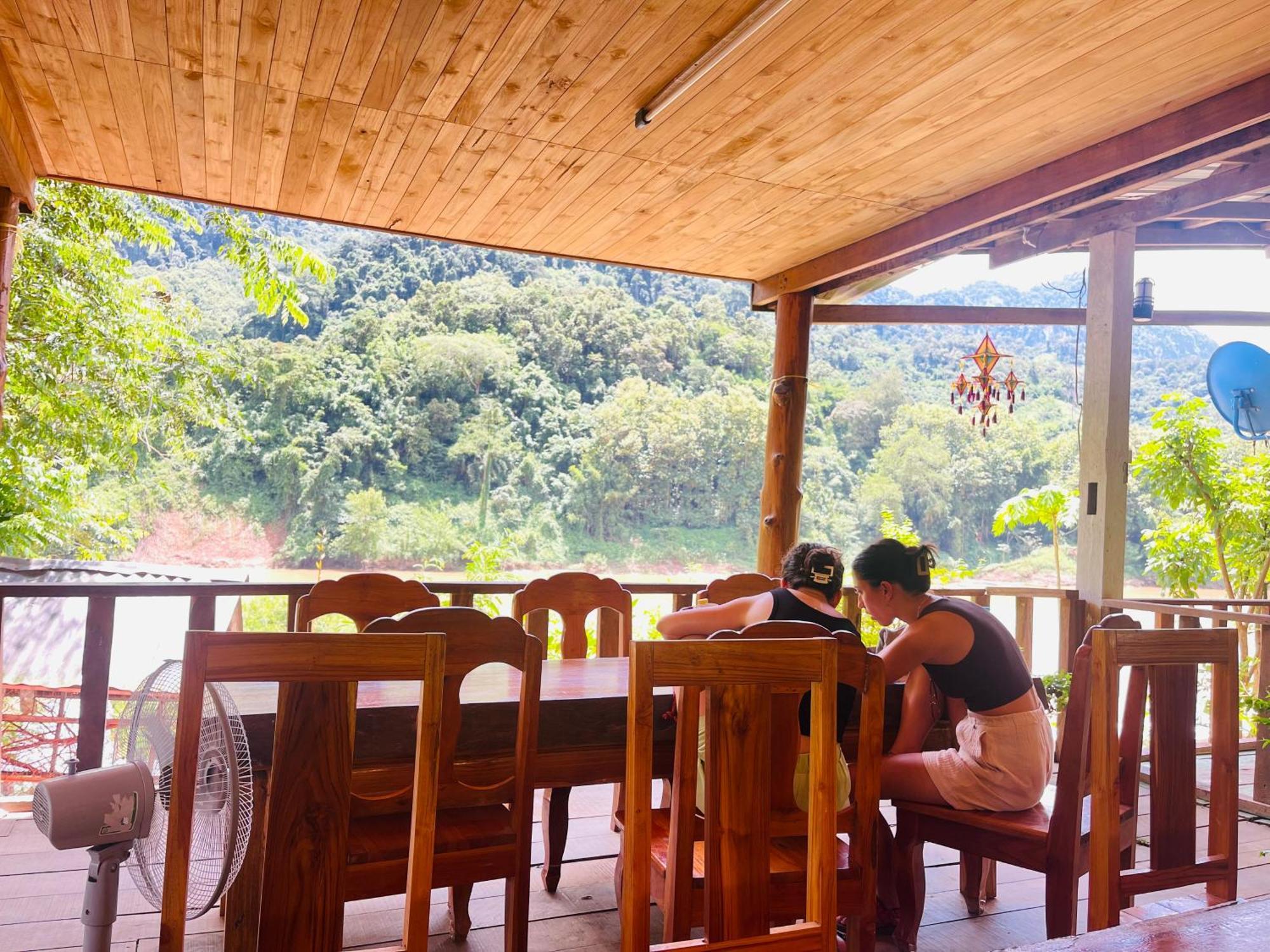 مبيت وإفطار Nong Khiaw Ing Ing Mountain View المظهر الخارجي الصورة