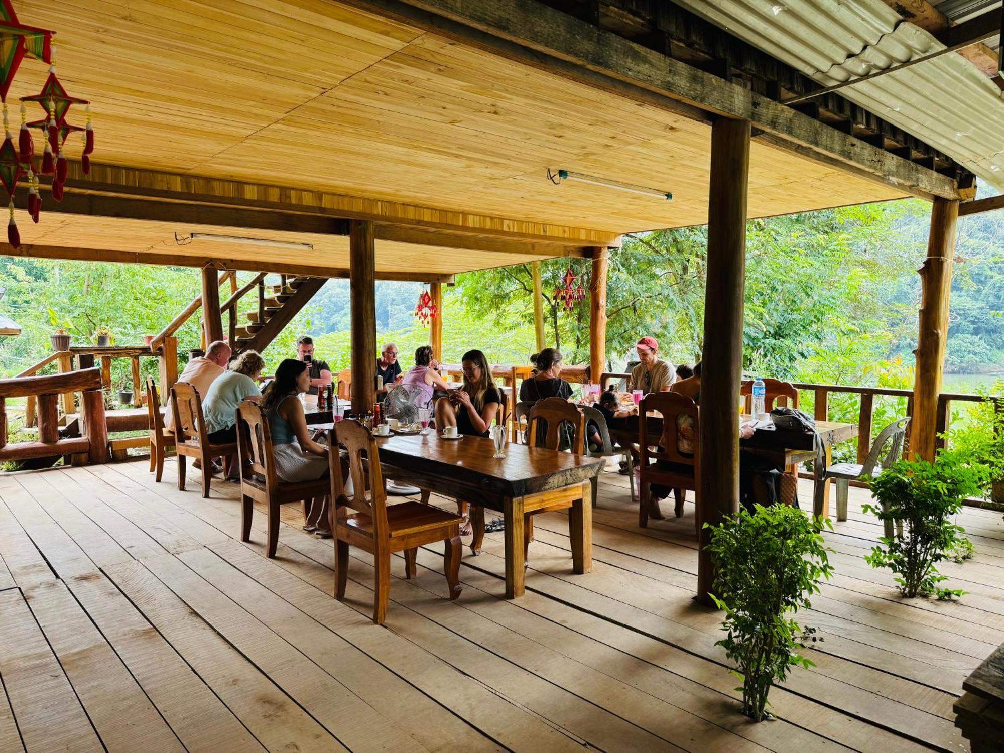 مبيت وإفطار Nong Khiaw Ing Ing Mountain View المظهر الخارجي الصورة
